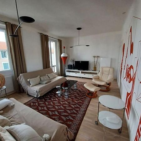 Appartement Tres Bien Situe- Spacieux - Calme - Parking Біарріц Екстер'єр фото