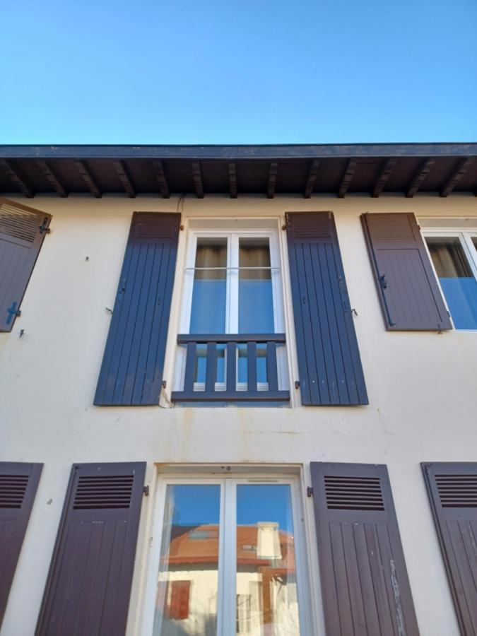 Appartement Tres Bien Situe- Spacieux - Calme - Parking Біарріц Екстер'єр фото